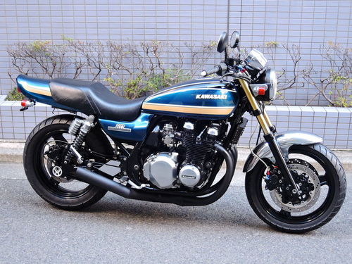ゼファー750 ( KAWASAKI ) | 東京都上野のバイク街にあるバイク 