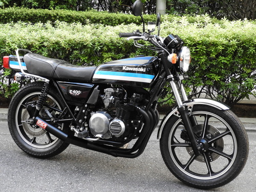 カワサキ Z400FX (368.0万円)